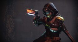 destiny_2-sunshot-jäger-ps4_exclusive_strike_lake_of_shadows_pose_5