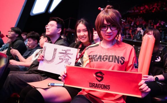 Overwatch League Shanghai_Dragons_Fan