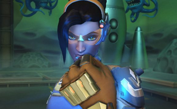 Overwatch Symmetra guckt böse titel