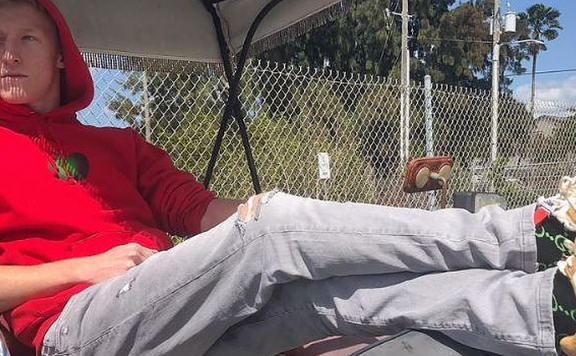 Fortnite-Tfue-Pause-1137x445