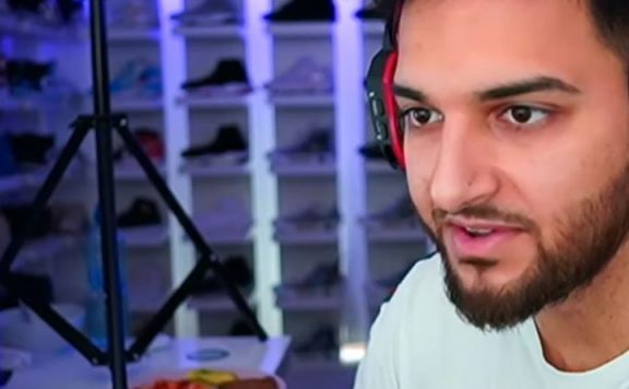 Fortnite-ApoRed-Redsama-1140x445