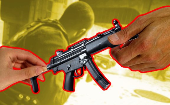 CoD Warzone Waffen geben Titel