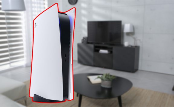 Titelbild PS5 im Wohnzimmer - so geht's