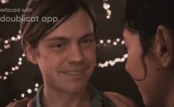 App Last of US Alex als Ellie