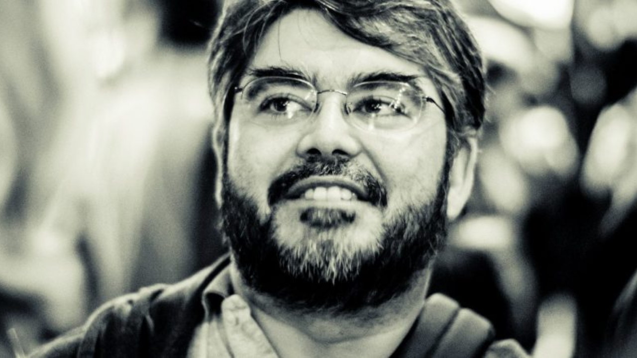 Konzern nutzt Geld aus verpönten Pay2Win-MMOs, um Spiel eines weisen MMORPG-Gurus zu finanzieren