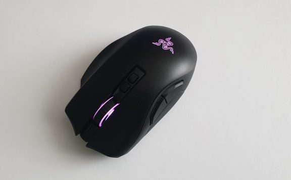 Titelbild Razer Naga Pro Test