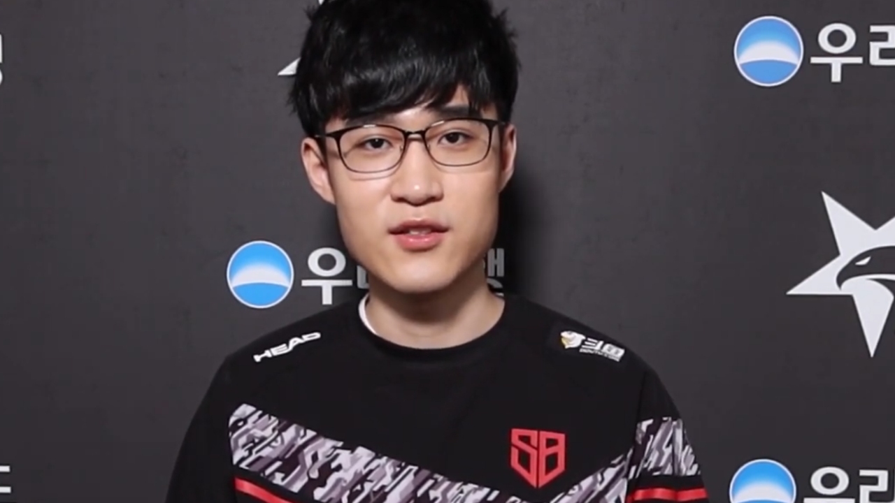 Riot Games und Team bestrafen einen LoL-Profi für hasserfüllte Sprache