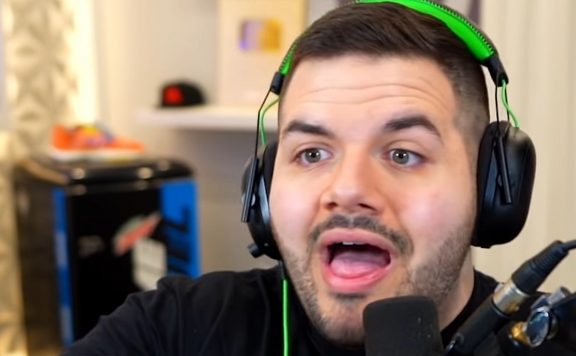 CoD Warzone Courage liebt und hasst es titel