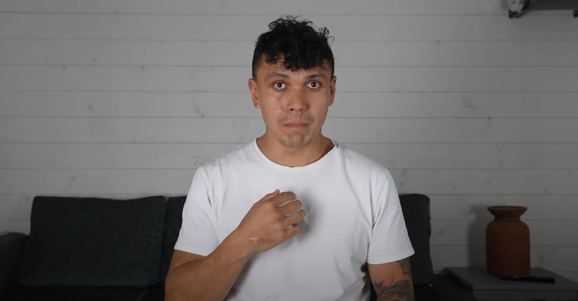 YouTube-Star wird wegen Krypto-Betrug gefeuert, fleht: „Glaubt ihnen nichts!“