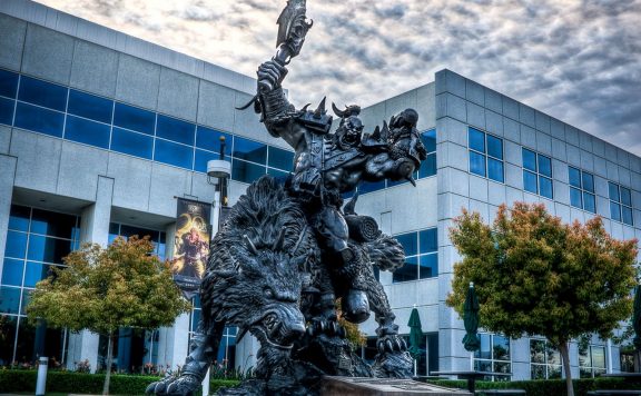 blizzard-orc-statue-titel