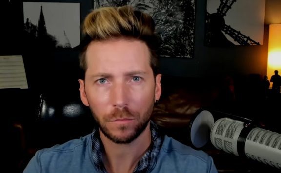 troy-baker-last-of-us