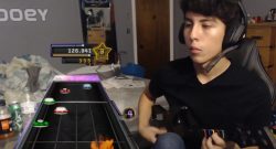 guitar-hero-schmooey