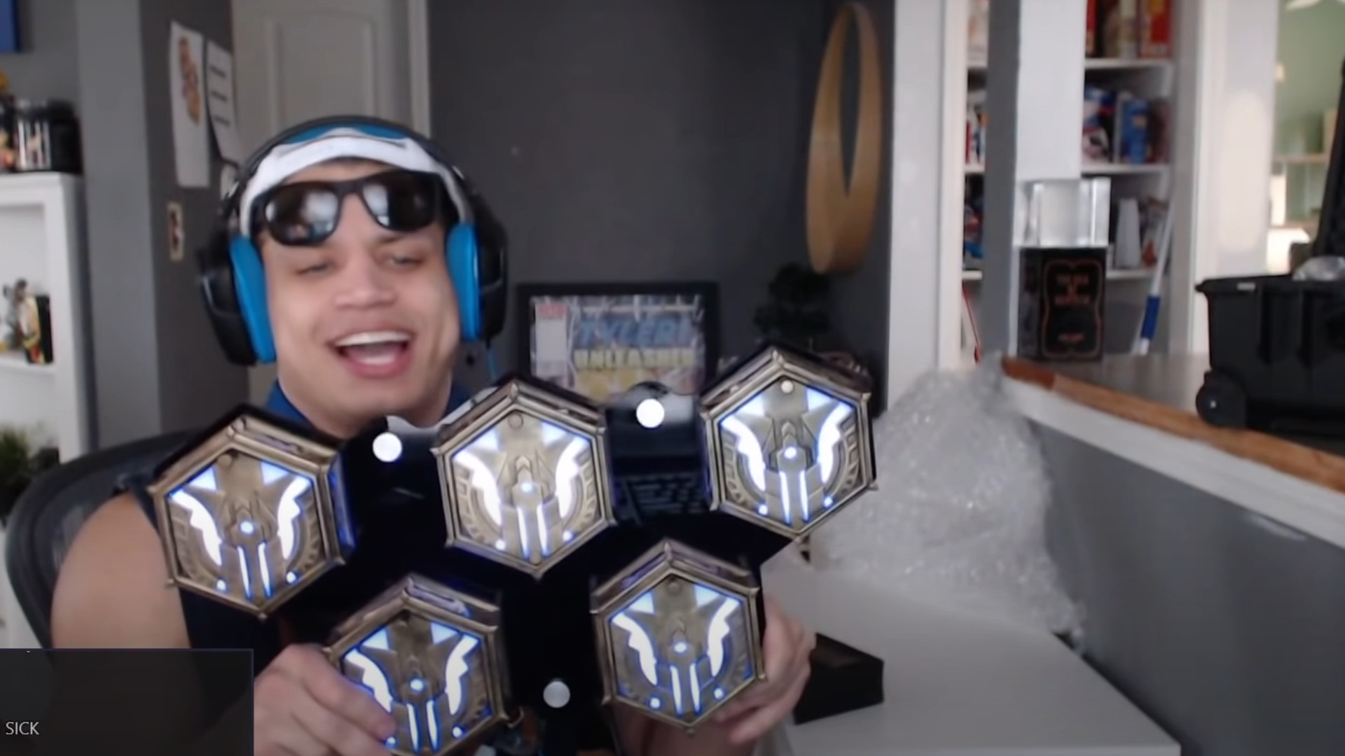 LoL macht Twitch-Streamer ein ganz besonderes Geschenk – Ärgert ihn dabei ein wenig