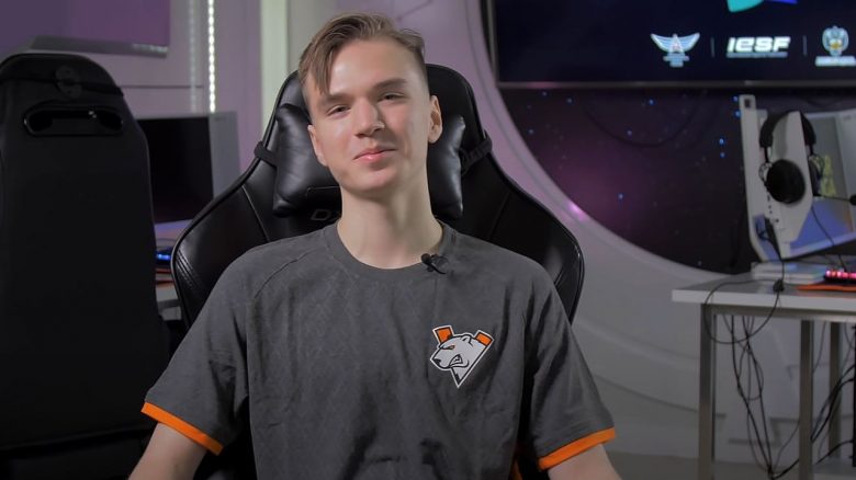 18-jähriger Profi malt ein „Z“ in DOTA 2: Valve disqualifiziert sein Team – Er wird gefeuert