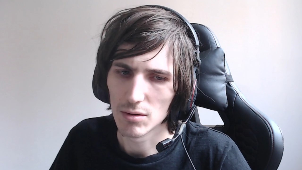 Twitch-Streamer kehrt nach 4 Jahren Pause zum E-Sport zurück – Hört nach 24 Stunden wieder auf