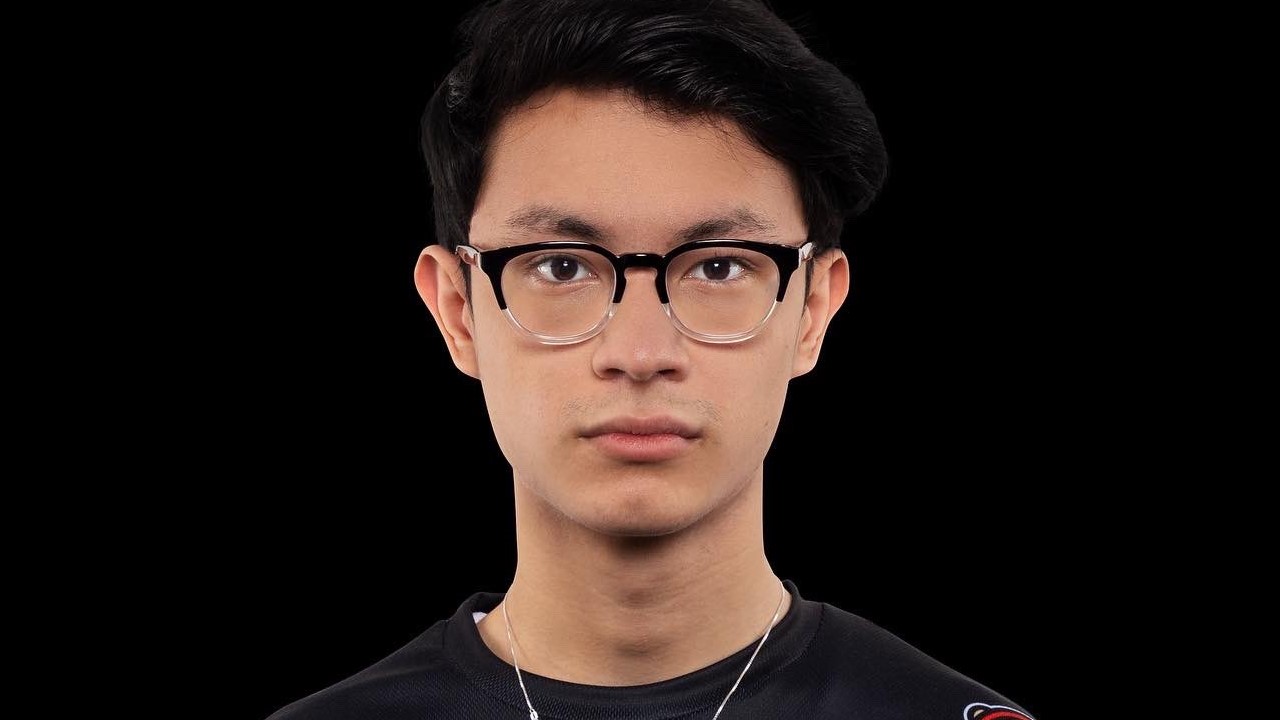 Valorant: „Lass mich mal den Vertrag sehen“ – Eltern eines Wunderkinds erzählen, wie sie einen E-Sport-Pro erzogen