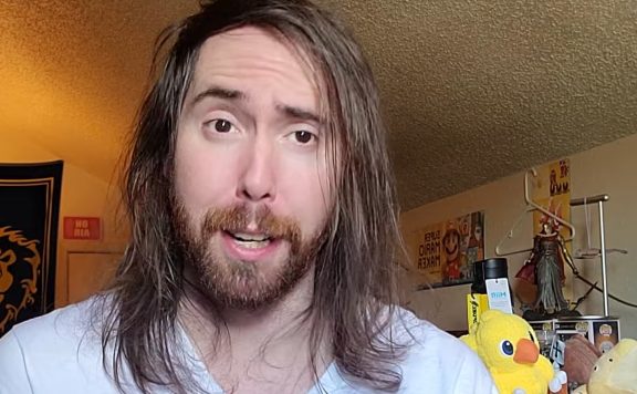 WoW Asmongold Twitch Streamer Augenbrauen angehoben Titel