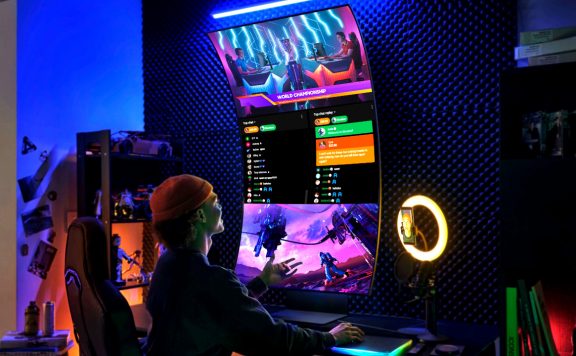 Titelbild Samsung Odyssey Ark Monitor heller