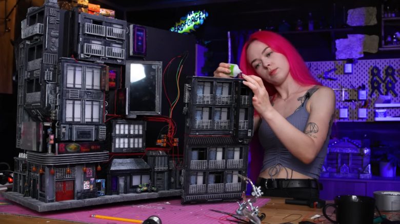 YouTuber bauen in 600 Stunden eine düstere Stadt um einen Gaming-PC – Erinnert an Cyberpunk 2077
