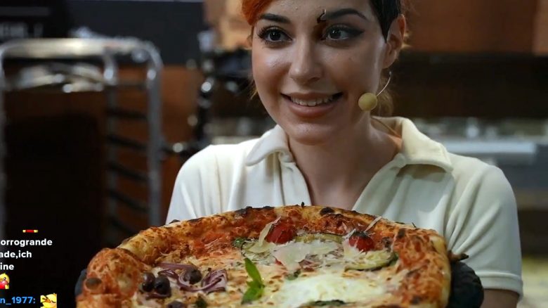 Deutsche Streamerin backt Pizza auf Twitch, Zuschauer verständigen die Feuerwehr