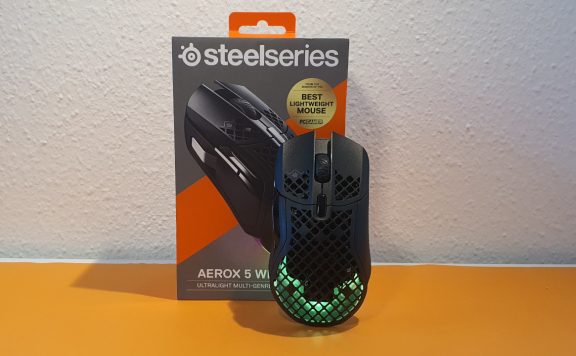 Titelbild SteelSeries Aerox 5 Wireless Neu