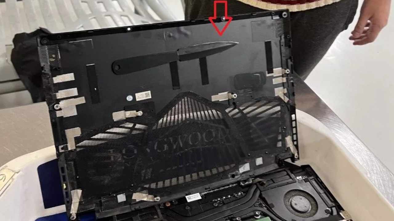 Gamer versucht, Waffe in einem Laptop zu schmuggeln – Jetzt muss er bis zu 10.700 Euro Strafe zahlen