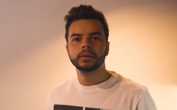 https://images.mein-mmo.de/medien/2022/11/Titelbild-Nadeshot-100-Thieves.jpg