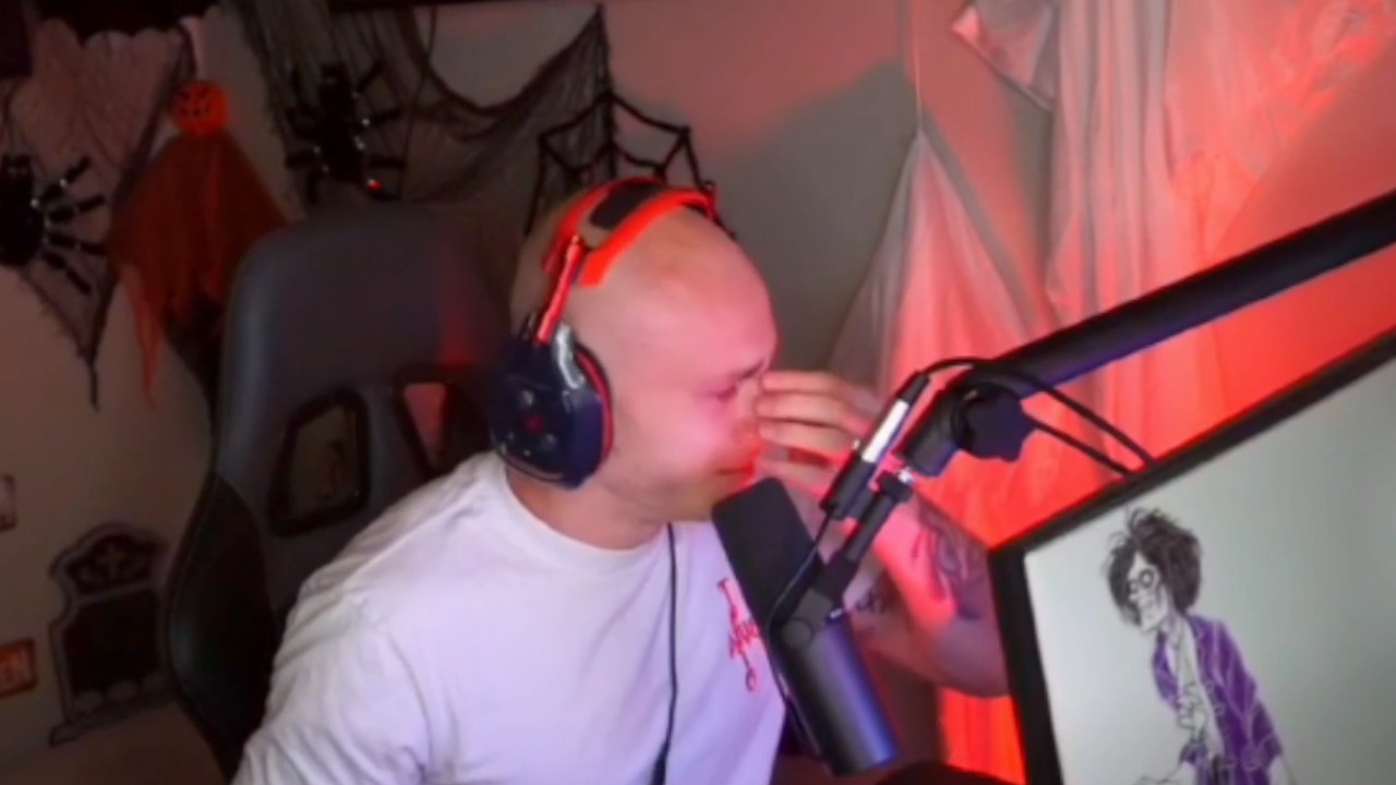 Toxischer Twitch-Streamer darf wieder bei „Call of Duty“-Events spielen – Schwört unter Tränen, dass er nicht so einer ist