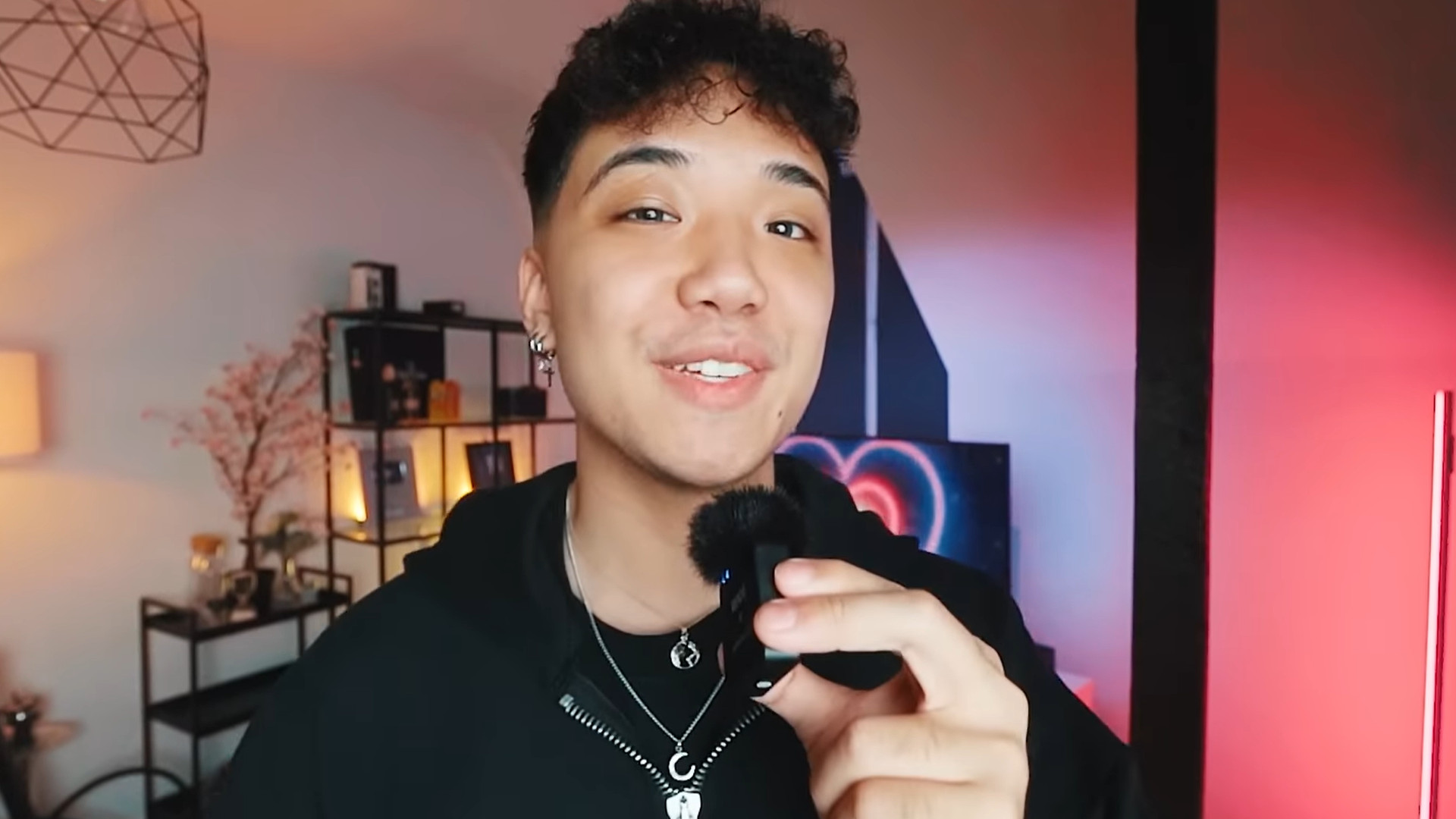 YouTuber entwickelt verrücktes Produkt, wirbt unerlaubt mit Twitch-Streamer – „Trymacs, bitte verklag mich nicht“