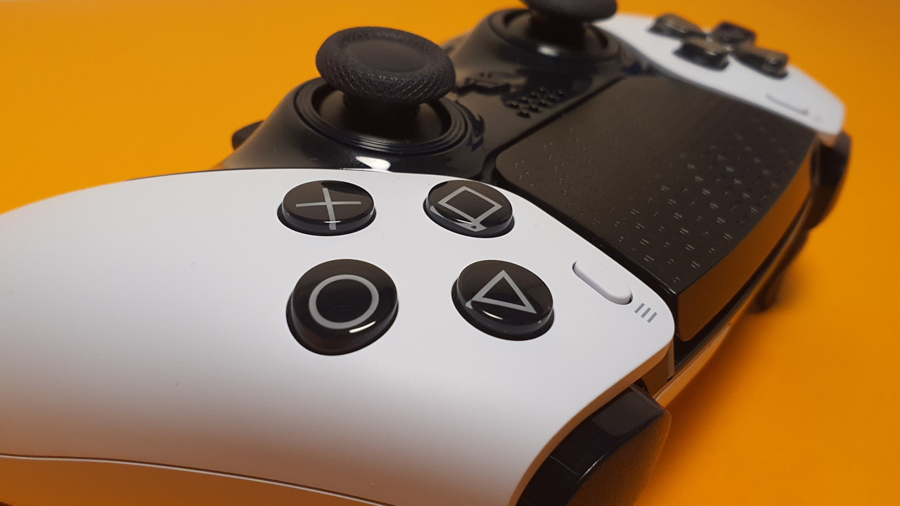 Der offizielle Pro-Controller für die PS5 kostet gerade weniger als 200 Euro – Lohnt sich das oder gibt es bessere Optionen?