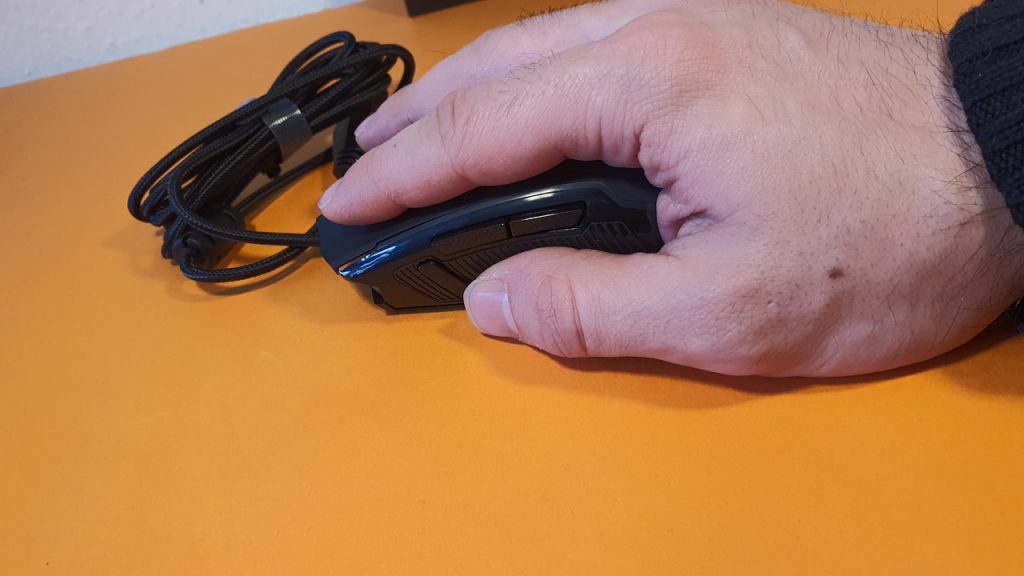 RedDragon Ranger in der Hand