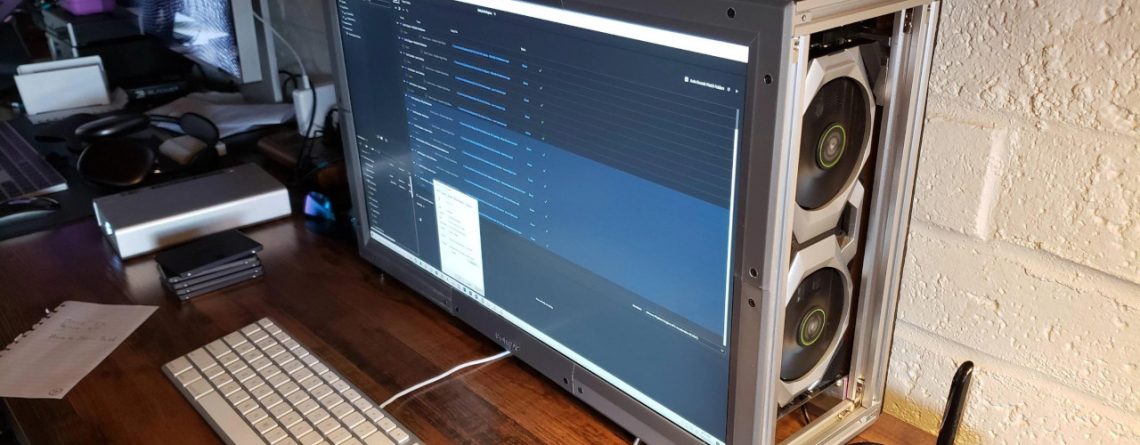 Nutzer hat keine Lust, PC und Monitor durch die Gegend zu tragen – Baut Gaming-PC in einzigartigen „Laptop“ um
