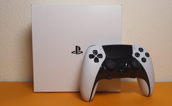 Titelbild PS5 DualSense Edge Test