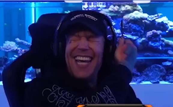 MontanaBlack lacht sich kaputt