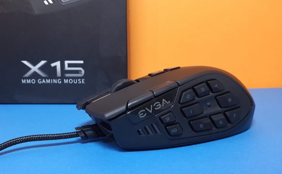 Titelbild EVGA X15 MMO-Maus