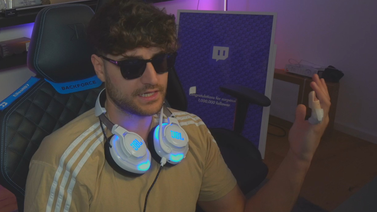 Der größte deutsche Twitch-Streamer sagt, was seine Freundin in einer Beziehung nicht tragen dürfte und erntet Kritik