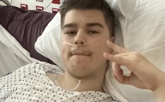 Tanner Cook im Krankenhaus