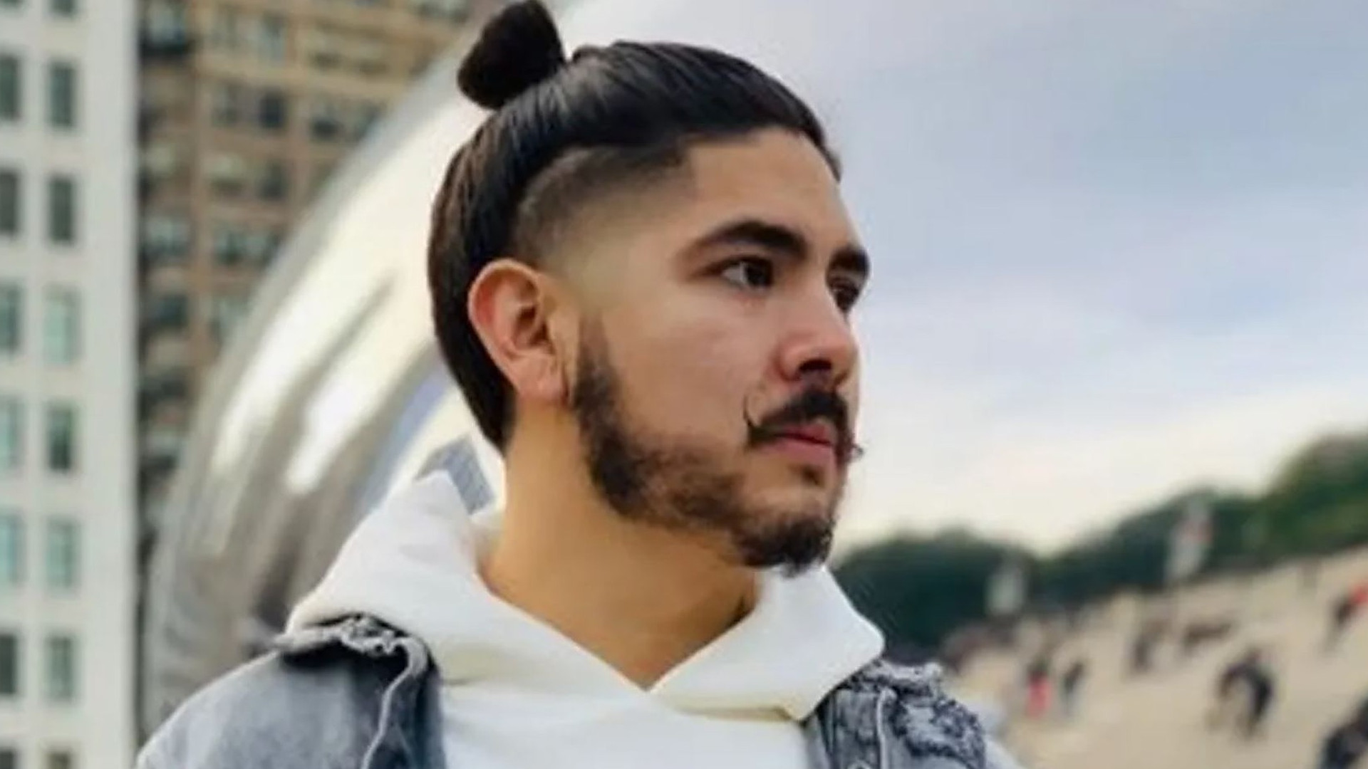 Twitch bannt den größten Streamer zu FIFA 23 – Er scherzt: „Hab nur gesagt, dass Dallas besser ist als Manchester City“