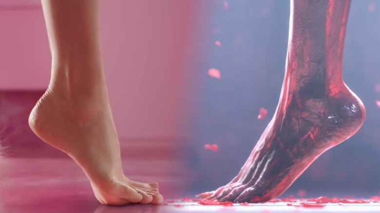 Diablo 4 Barbie Film Trailer Füße von Barbie und Lilith Titel