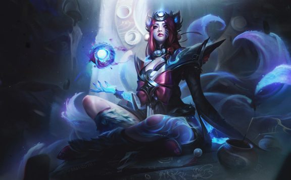LoL Ahri Snow Moon Skin