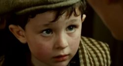 Irish little Boy Titanic Titel