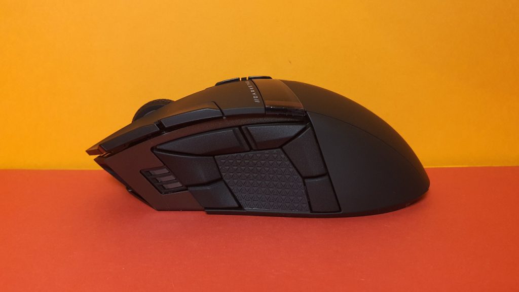 Corsair Darkstar Wireless side view
