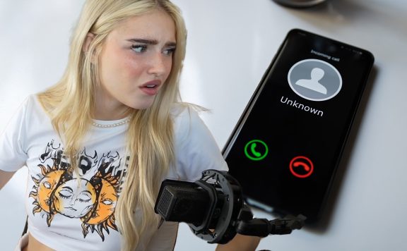 HoneyPuu Nummer Leak Titel