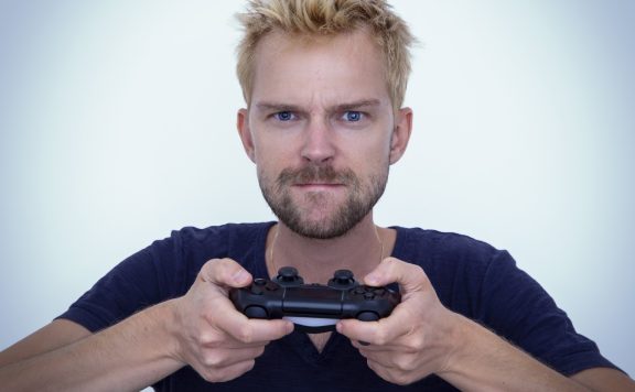 Symbolbild Gamer Controller