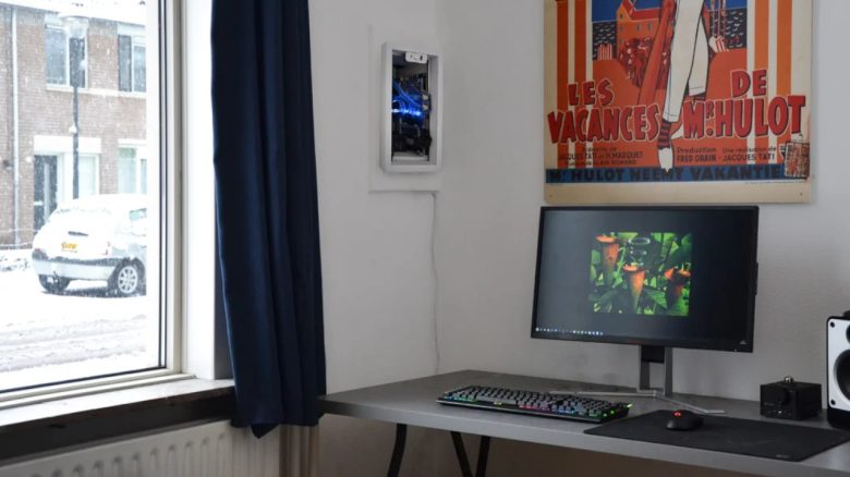 Nutzer verbaut seinen Gaming-PC in die Hauswand, lässt ihn genial kühlen – „Hast du keine Angst, dass ihn wer stehlen könnte?“