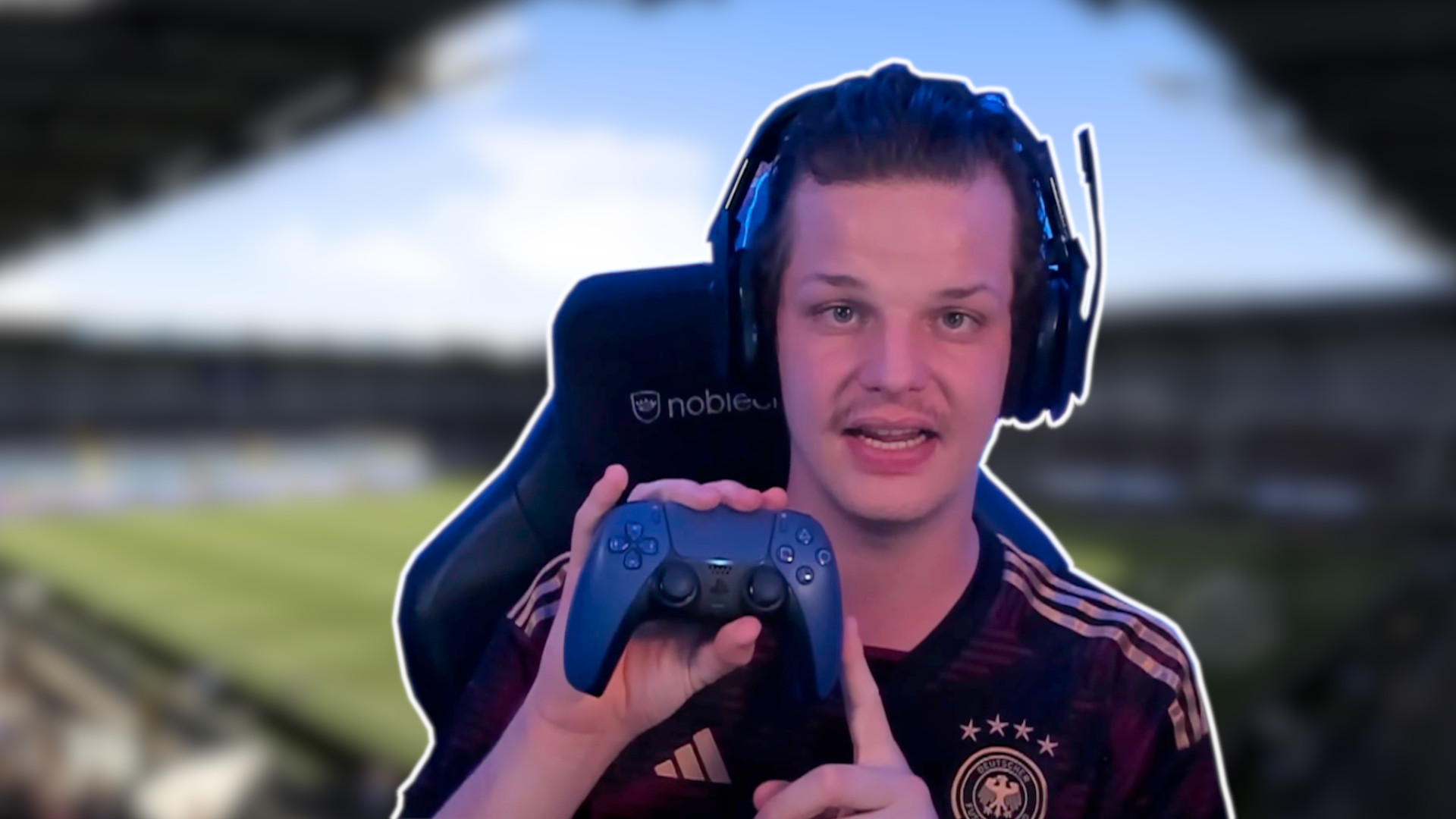 EA FC 24: Deutscher Streamer posiert auf Twitch erst mit einem Baseballschläger, wirft dann wild mit Controllern um sich