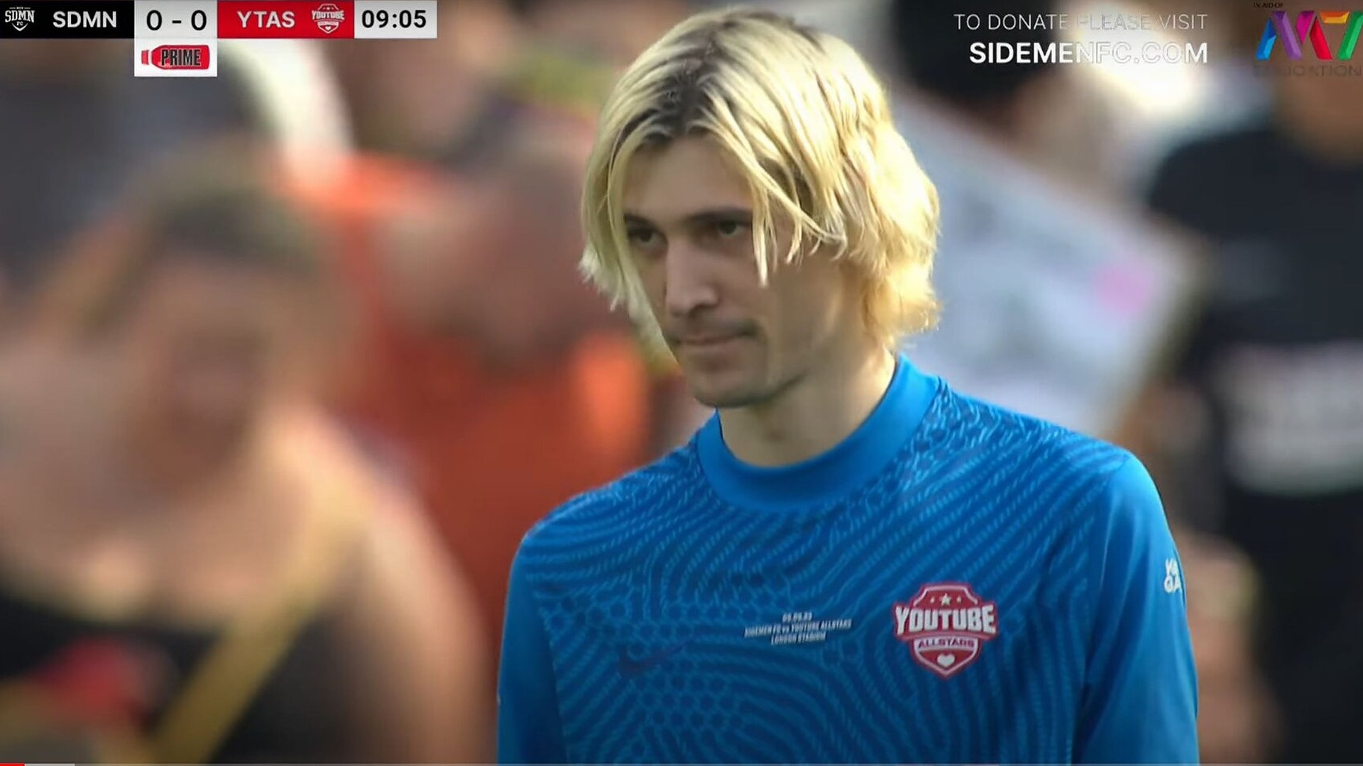 Gaming-Helden von Twitch und YouTube spielen Fußball: Sie können’s nicht, aber es ist ein Spektakel