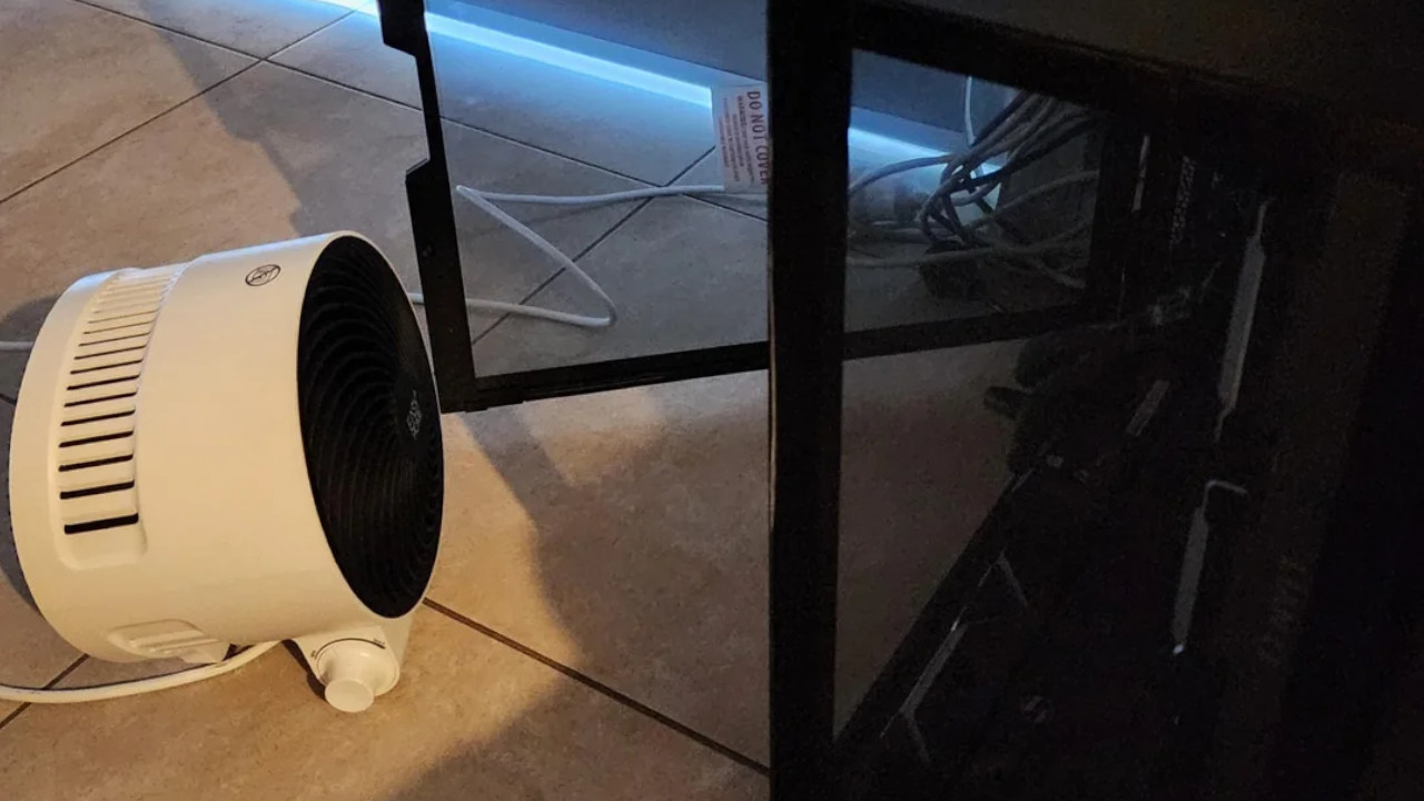 Der Gaming-PC eines Spielers startet nur, wenn ein Heizgerät direkt daneben steht – Doch seinen PC kann er damit nicht retten