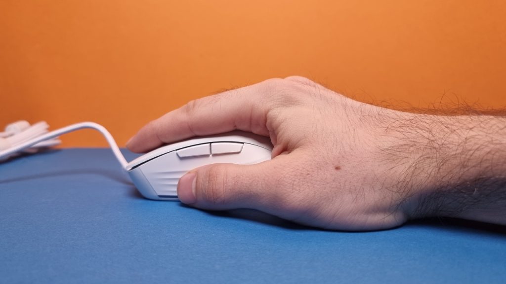 Trust Ybar+ in Hand Palmgrip