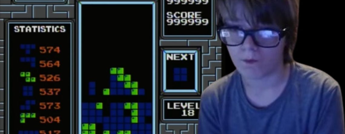 „Ich spüre meine Finger nicht mehr“: Ein 13-Jähriger spielt als erster Mensch der Welt Tetris durch